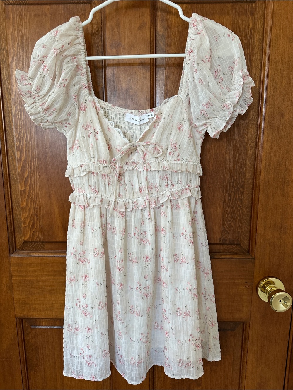 Floral Puff-Sleeve juniors Dress - Cream with Pink Blossoms